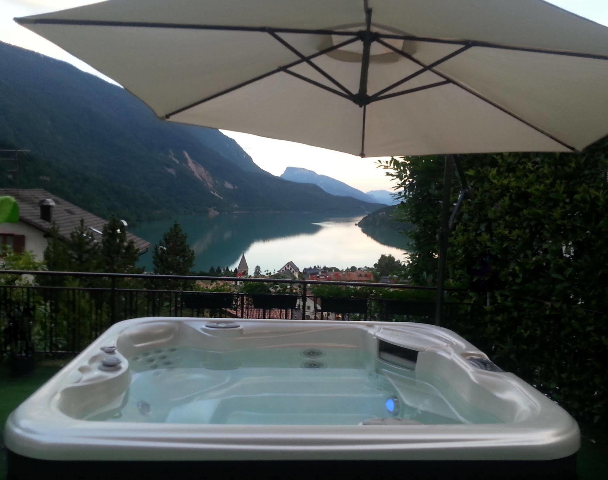 Hotel Florida Molveno Exterior photo